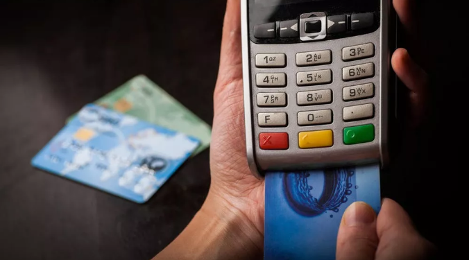POS机怎么刷信用卡可以提升额度？(POS机信用卡刷卡提额技巧) 